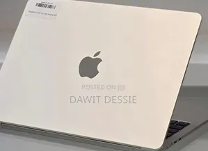 New Laptop Apple MacBook Air 2025 M4 16GB Apple M4 SSD 256GB