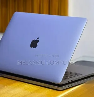 New Laptop Apple MacBook Pro 2019 16GB Intel Core i7 SSD 512GB