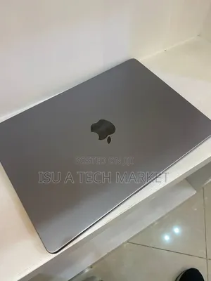 New Laptop Apple MacBook Pro 2023 M3 8GB Apple M3 SSD 512GB