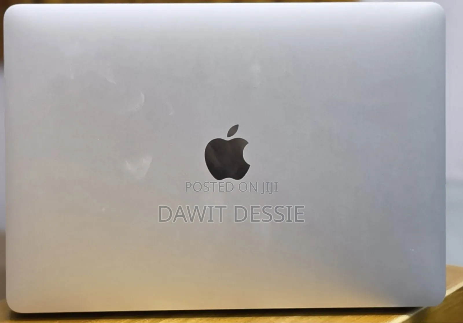 New Laptop Apple MacBook Air 2020 M1 8GB Apple M1 SSD 256GB