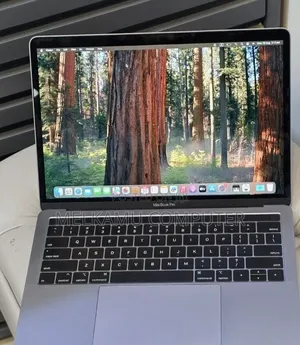 New Laptop Apple MacBook Pro 2019 16GB Intel Core i5 SSD 512GB