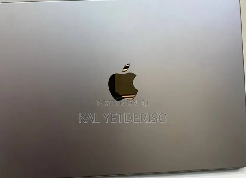 New Laptop Apple MacBook Pro 2023 M2 8GB Intel Core i5 SSD 512GB