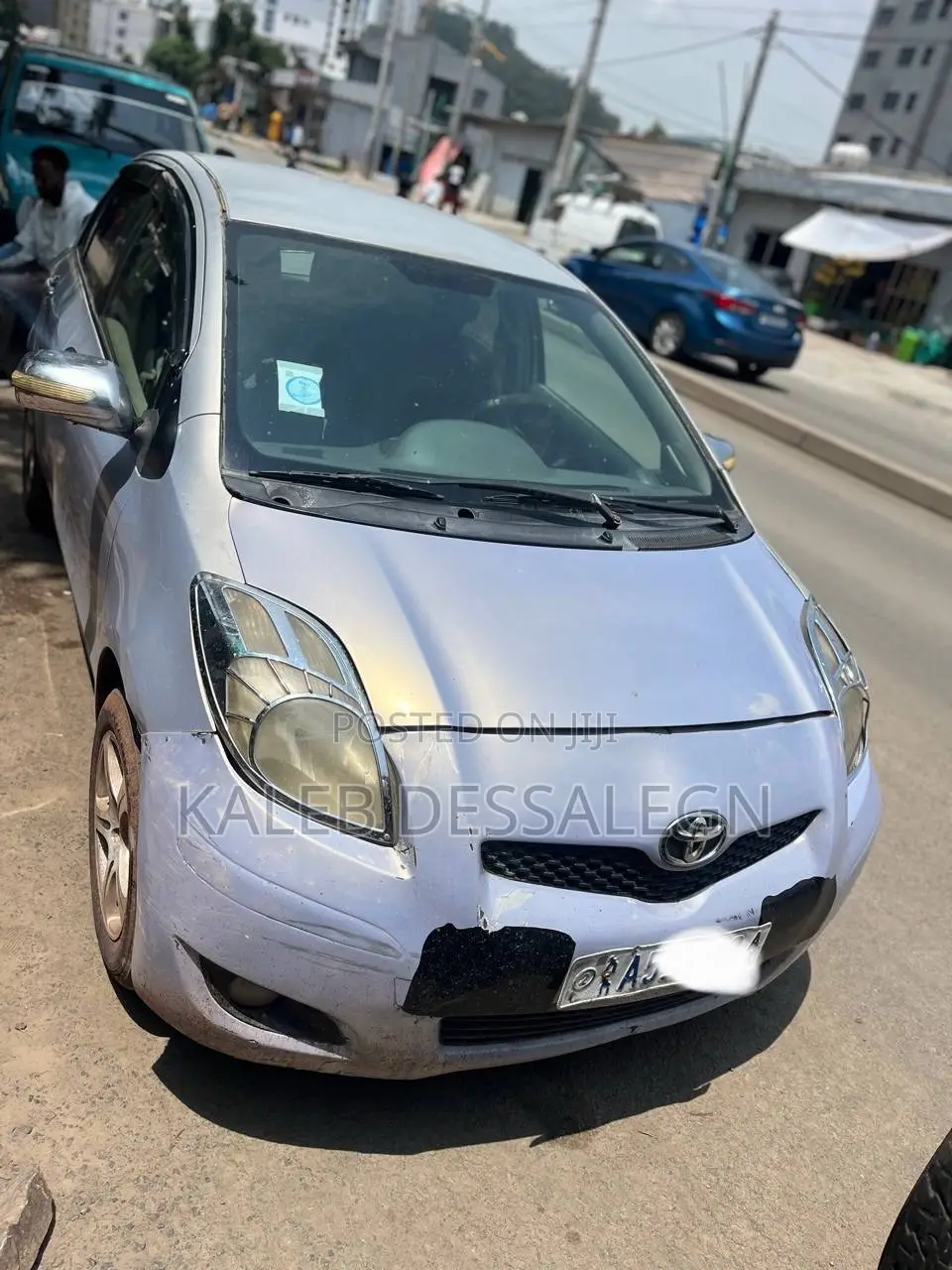Toyota Yaris 2010 Silver