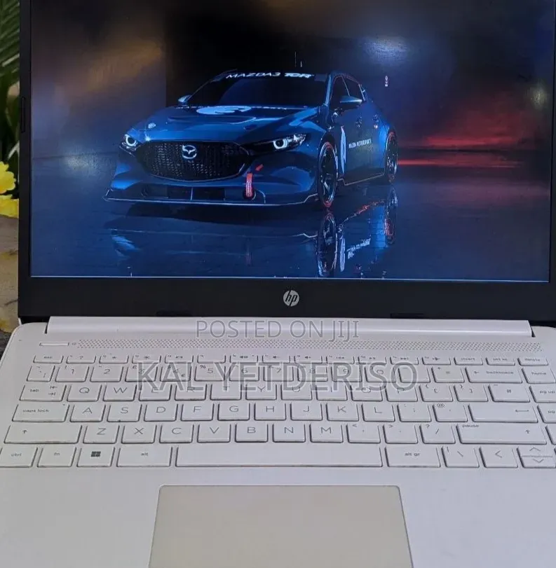 New Laptop HP Stream Notebook 4GB Intel Core i5 SSD 128GB