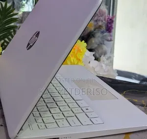New Laptop HP Stream Notebook 4GB Intel Core i5 SSD 128GB
