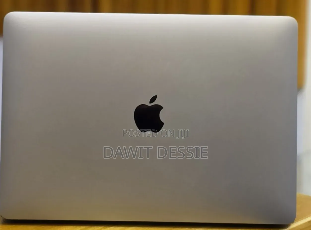 New Laptop Apple MacBook Air 2020 M1 16GB Apple M1 SSD 256GB