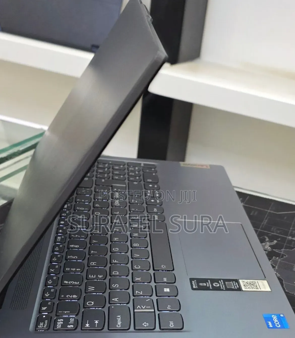 New Laptop Lenovo Ideapad 3 8GB Intel Core i5 SSD 512GB