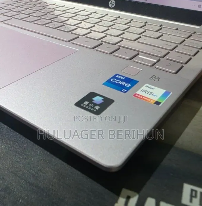New Laptop HP Pavilion 14 16GB Intel Core i7 SSD 512GB