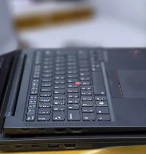 New Laptop Lenovo ThinkPad X1 Carbon Gen11 16GB Intel Core i7 SSD 512GB