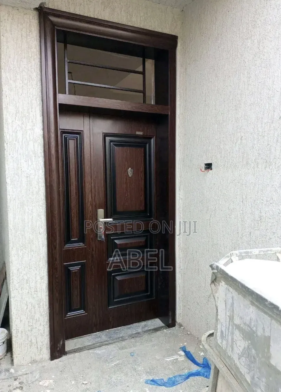 ​ቪክቶር ዶር ሾፒንግ (Victor Door Shopping)