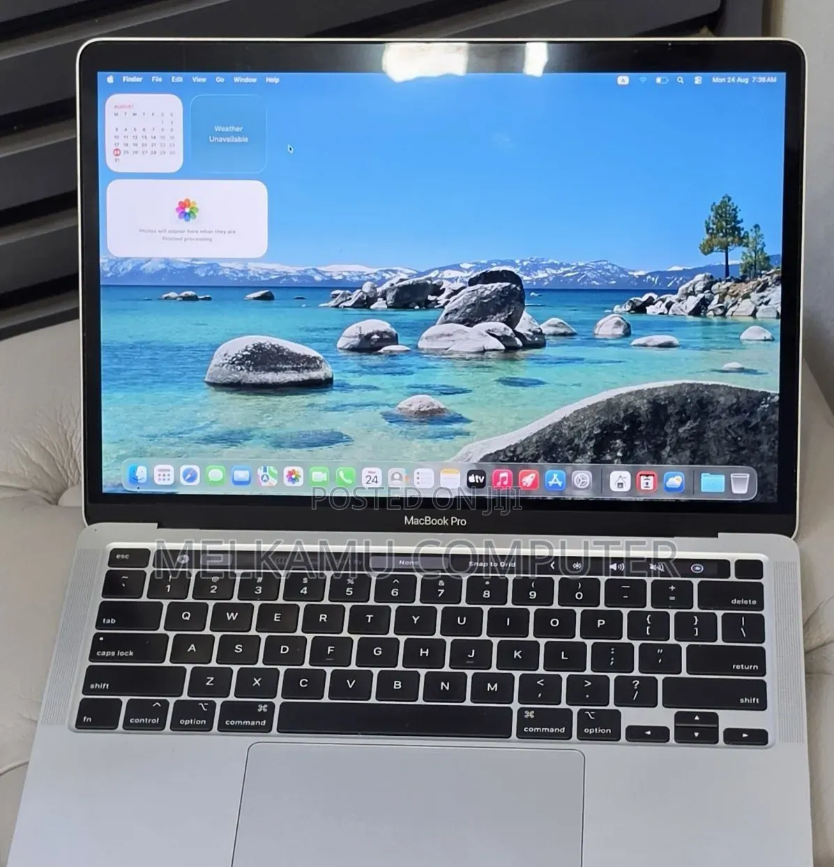 New Laptop Apple MacBook Pro 2020 32GB Intel Core i7 SSD 512GB