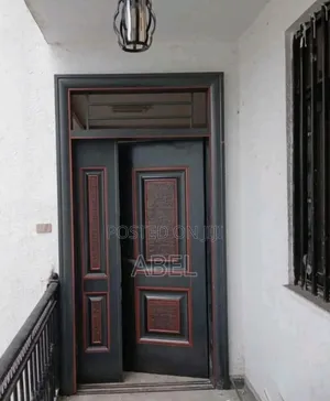 ​Victor Door Studio Official