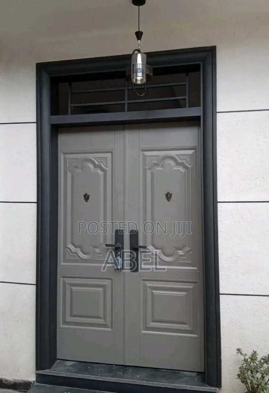 ​Victor Door Studio Official