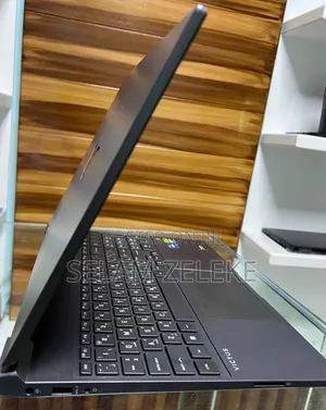 New Laptop HP 16GB Intel Core i5 SSD 512GB