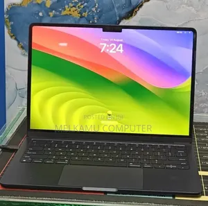 New Laptop Apple MacBook Air 2022 M2 8GB Apple M1 SSD 512GB