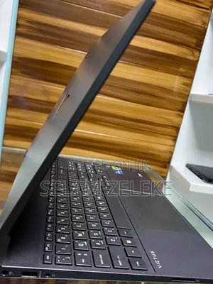 New Laptop HP 16GB Intel Core i5 SSD 512GB