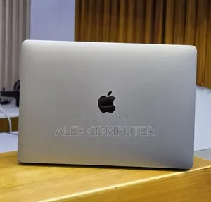 New Laptop Apple MacBook Air 2020 M1 16GB Apple M1 SSD 512GB