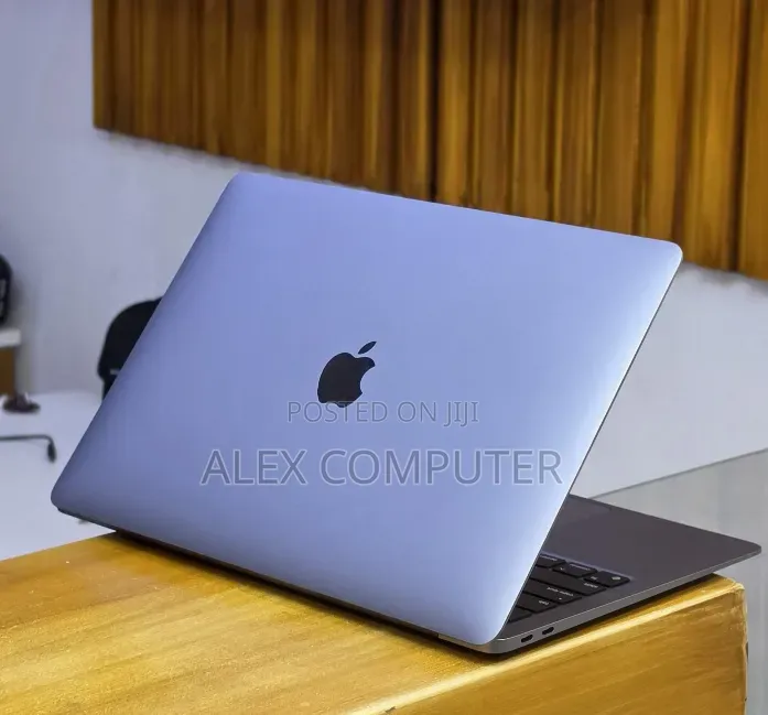 New Laptop Apple MacBook Air 2020 M1 16GB Apple M1 SSD 512GB