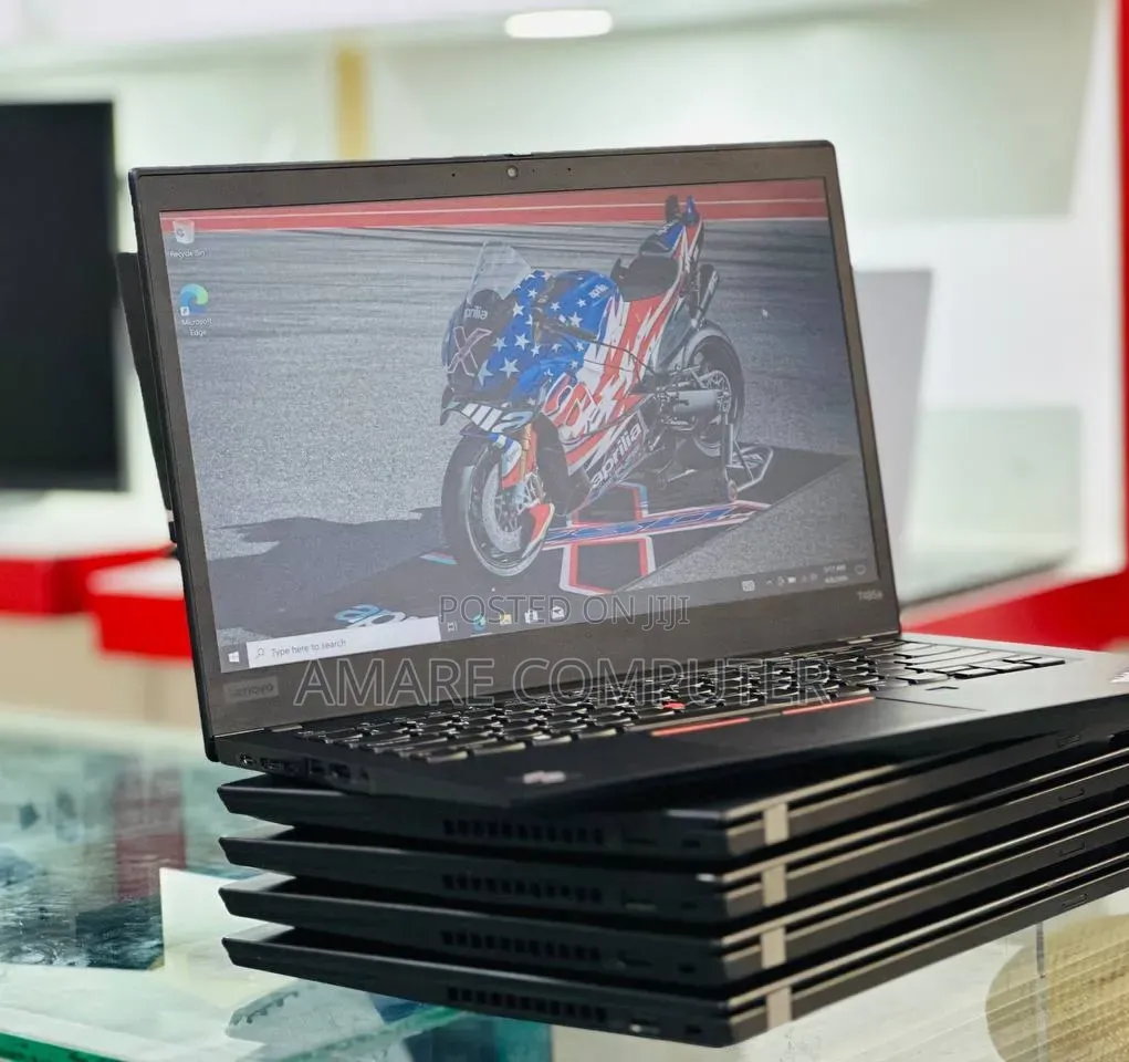 New Laptop Lenovo ThinkPad t495s 16GB AMD Ryzen 7 SSD 512GB