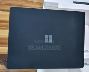 New Laptop Microsoft Surface 16GB Intel Core i7 SSD 256GB