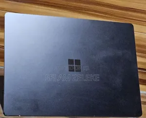New Laptop Microsoft Surface 16GB Intel Core i7 SSD 256GB