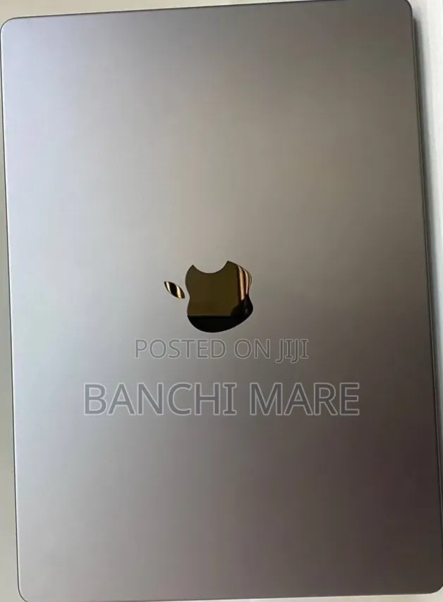 New Laptop Apple MacBook Pro 2023 M3 8GB Apple M3 Pro SSD 512GB