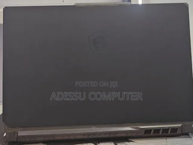 New Laptop MSI Cyborg 15 16GB Intel Core i7 SSD 1T