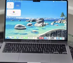 New Laptop Apple MacBook Air 2022 M2 8GB Apple M2 SSD 256GB
