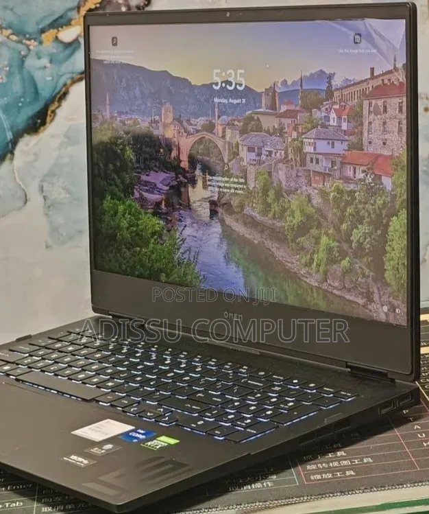 New Laptop HP Omen 16 16GB Intel Core i7 SSD 512GB
