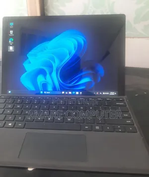 New Laptop Microsoft Surface Pro 6 8GB Intel Core i5 SSD 256GB