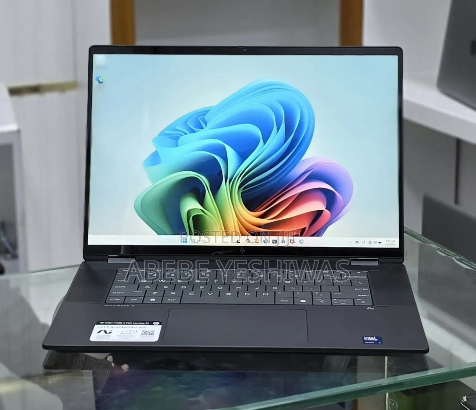 New Laptop HP OmniBook X Flip 16" 16GB Intel Core i7 SSD 1T