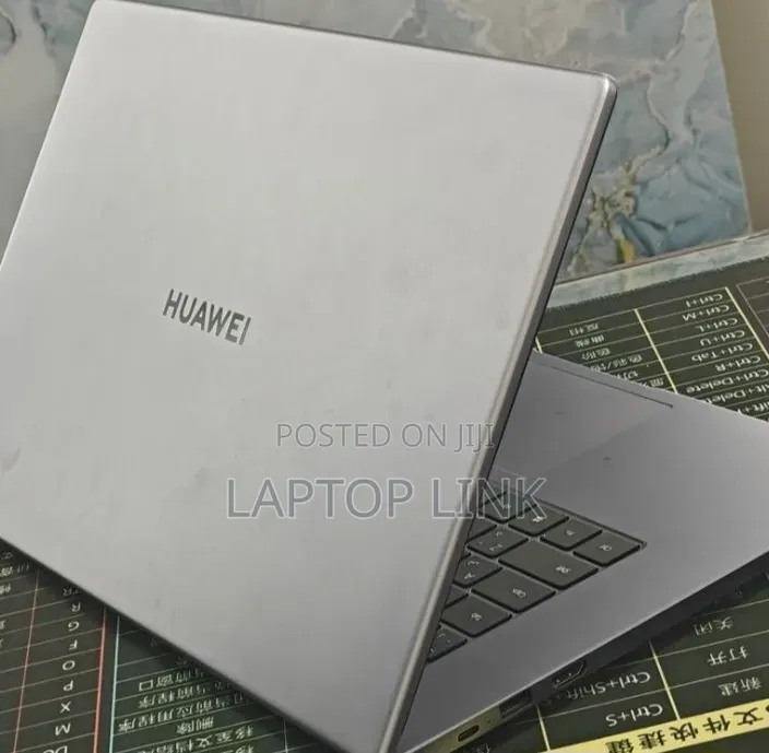 New Laptop Huawei 8GB Intel Core i3 SSD 256GB