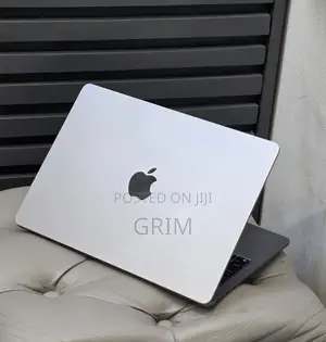 Laptop 8GB Apple M2 SSD 256GB