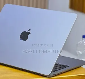 New Laptop Apple MacBook Air 2022 M2 8GB Apple M2 SSD 256GB