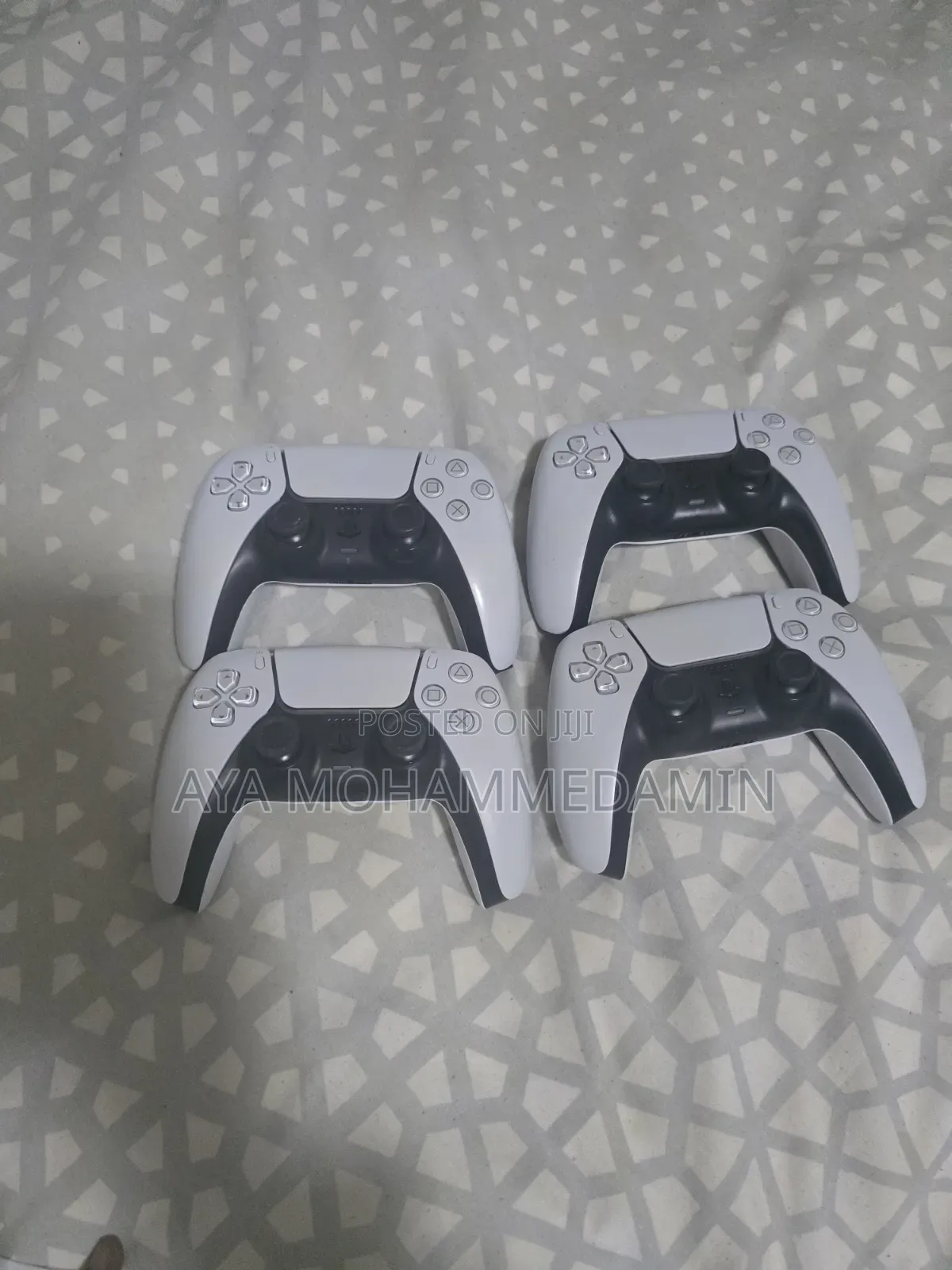 Ps 5 Hand Control