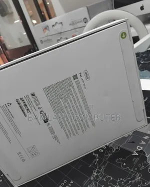 New Apple iPad (2025) 128 GB
