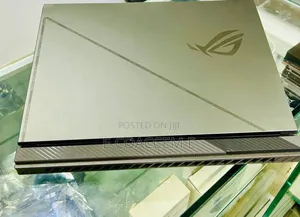 New Laptop Asus 16GB Intel Core i9 SSD 1T