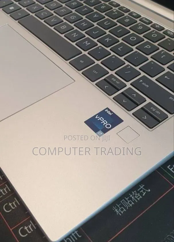 New Laptop HP EliteBook 840 10 16GB Intel Core i7 SSD 1T
