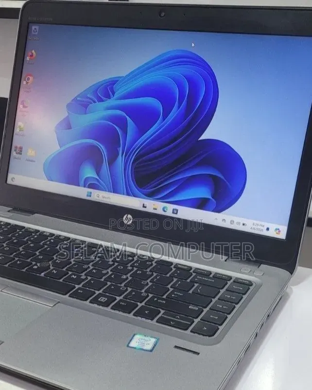 New Laptop HP Pavilion 15 8GB Intel Core i5 HDD 1T