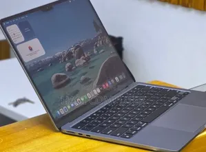 New Laptop Apple MacBook Air 2022 M2 8GB Apple M2 SSD 256GB