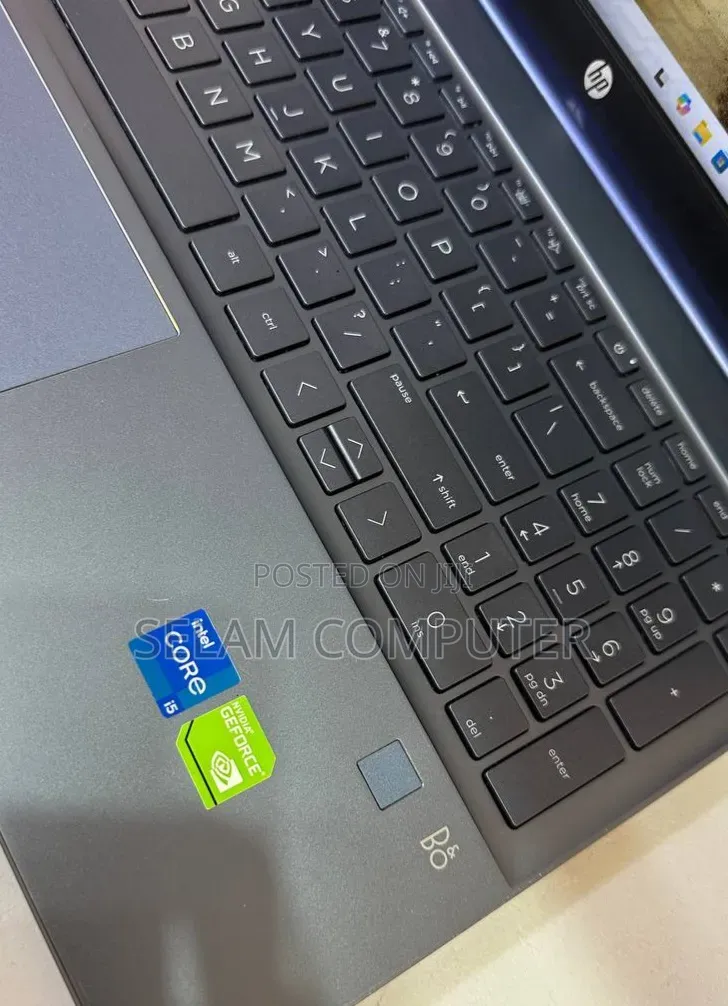 New Laptop HP Pavilion 15 8GB Intel Core i5 SSD 512GB