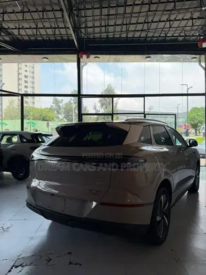 New BYD Seal 2025 Beige