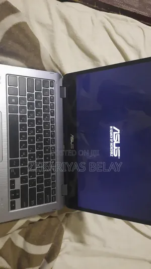 Laptop Asus VivoBook Flip 14 TP410UA 8GB Intel Core i5 HDD 1T