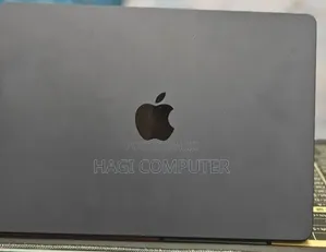 New Laptop Apple MacBook Air 2022 M2 8GB Apple M2 SSD 512GB