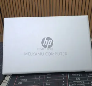 New Laptop HP Pavilion 13 8GB Intel Core i5 SSD 512GB