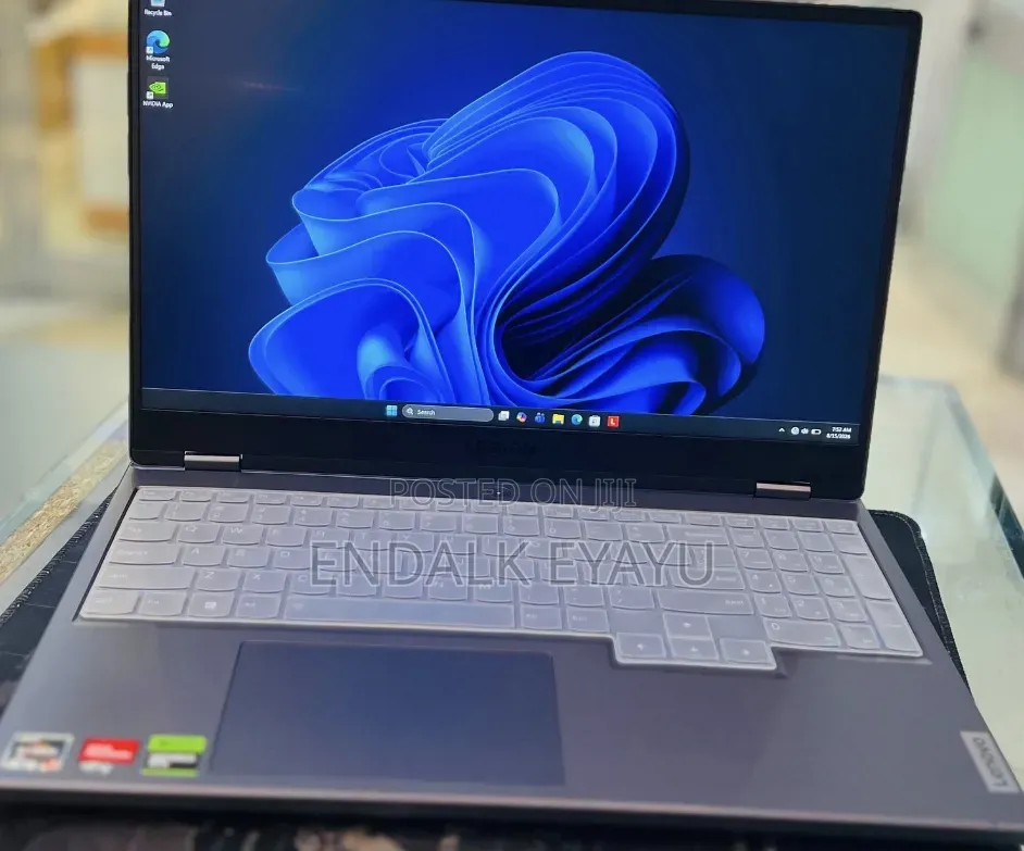 New Laptop Lenovo Legion 5 16GB AMD Ryzen 7 SSD 1T
