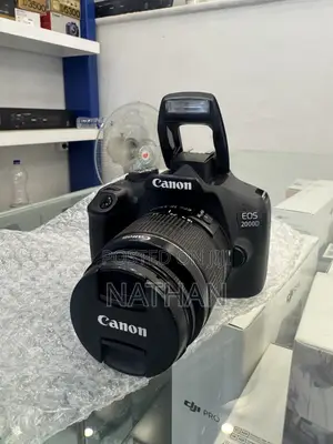 Canon 2000D
