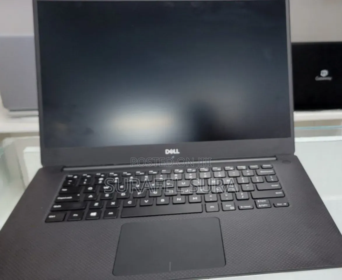 New Laptop Dell Precision 5530 16GB Intel Core i7 SSD 512GB