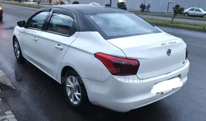 Dongfeng Glory 2021 White