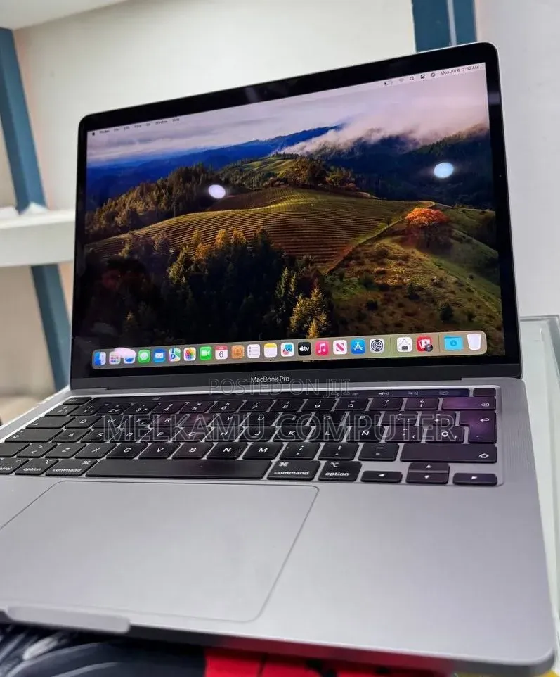 New Laptop Apple MacBook Air 2020 M1 8GB Apple M1 SSD 256GB
